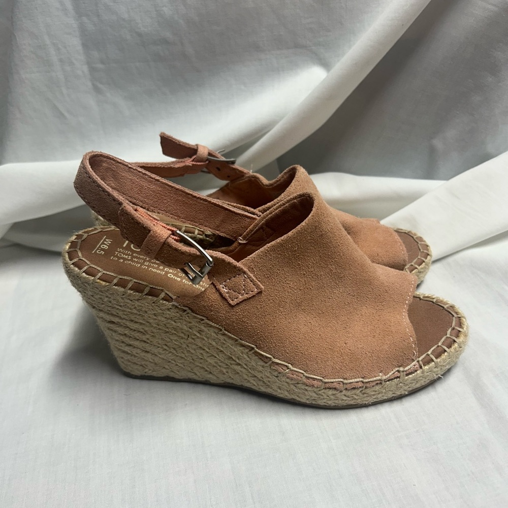 Toms Women’s Monica Sling Back Wedge Heel 6.5 Blush Pink Summer - Picture 3 of 9